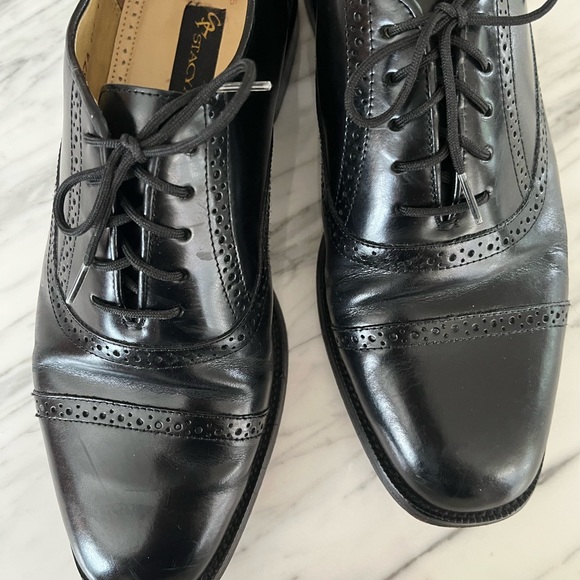 Stacy Adams Men’s Wingtips - Picture 2 of 4